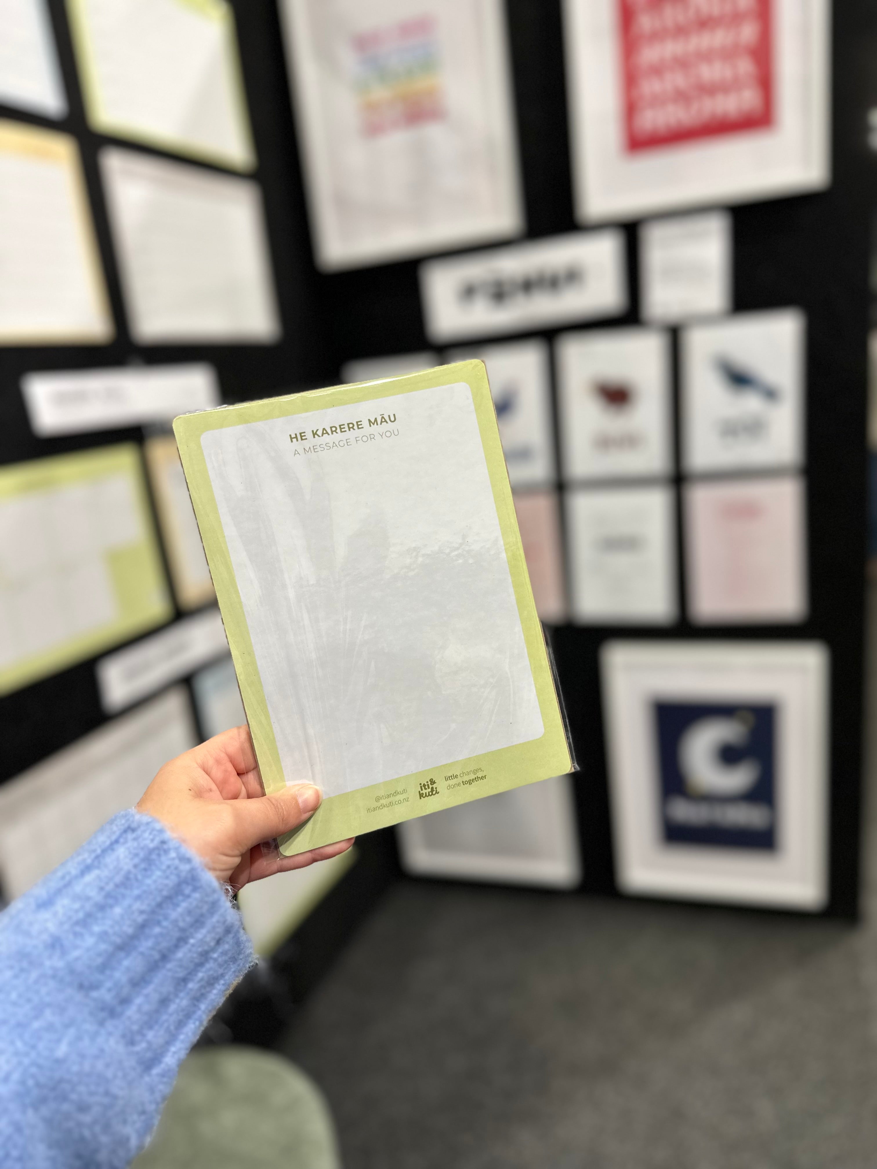 He karere māu • A message for you (A5 Magnetic Planner)