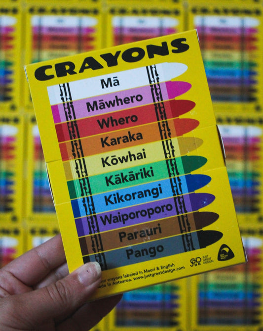 Te reo Māori and English pene hinu – bilingual crayons